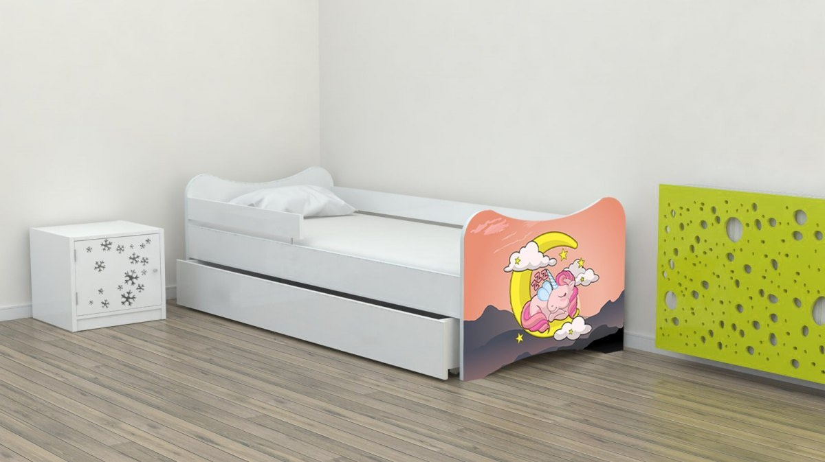 Łóżko dla dziecka z materacem i szufladą