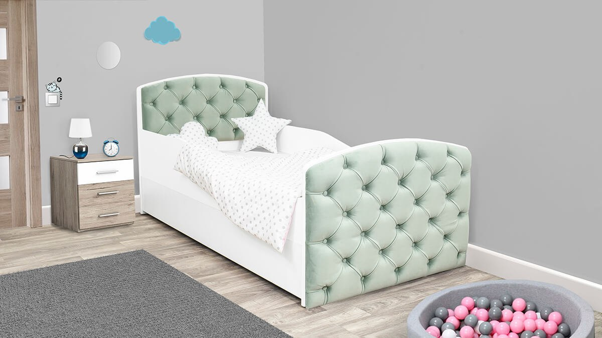 Łóżko tapicerowane dla dziecka z materacem